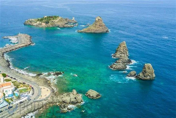 Holiday home Sicily Garden House Villa Aci Castello Italy